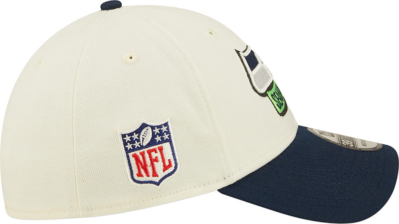 Men's Seattle Seahawks New Era Action Chrome/Navy 2022 Sideline 39THIRTY Flex Hat