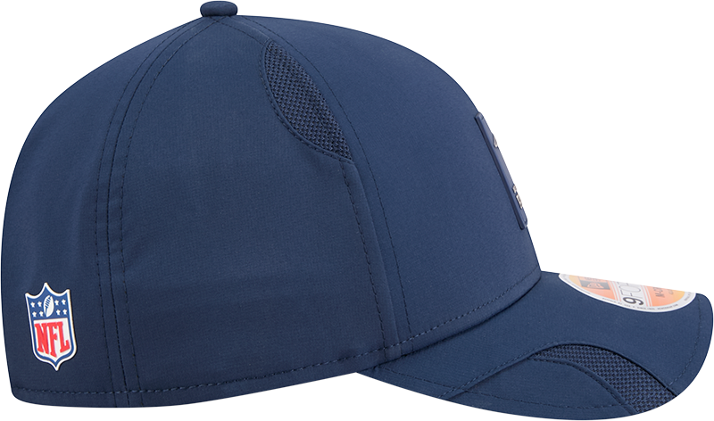 Men's New England Patriots New Era Navy 2025 NFL Sideline Heat 9FORTY M-Crown Adjustable Hat