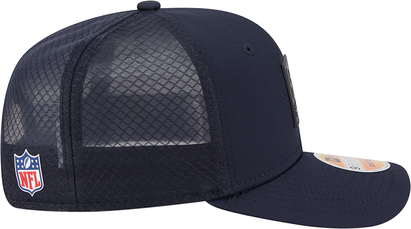 Men's Houston Texans New Era Navy 2025 Sideline 9SEVENTY Trucker Adjustable Hat