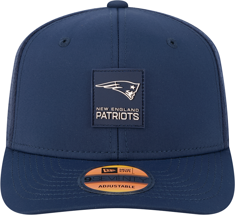 Men's New England Patriots New Era Navy 2025 Sideline 9SEVENTY Trucker Adjustable Hat