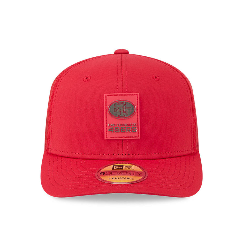 Men's San Francisco 49ers New Era Red 2025 NFL Sideline Heat 9SEVENTY Adjustable Hat
