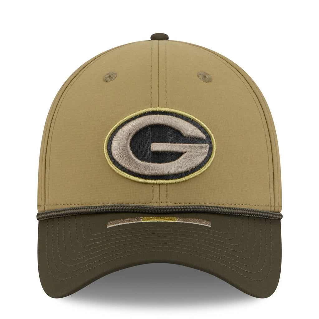 Men's Green Bay Packers New Era Green 2025 Salute to Service 39THIRTY Flex Hat